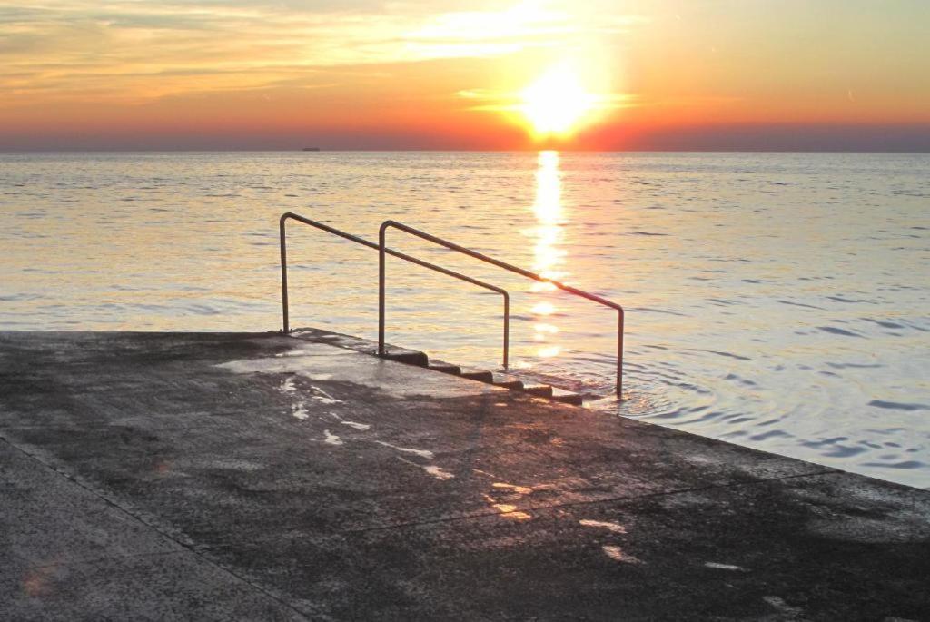 Apart Seaview Пиран Екстериор снимка