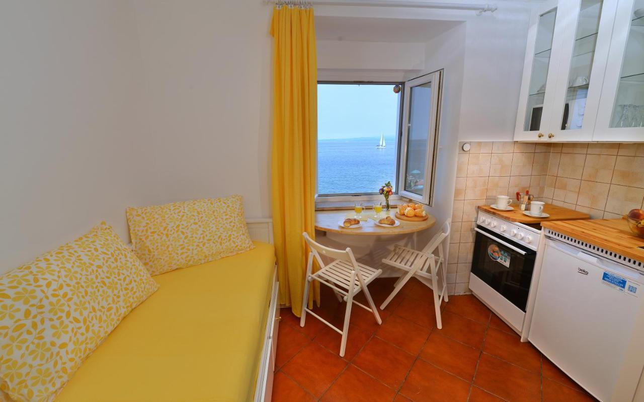 Apart Seaview Пиран Екстериор снимка
