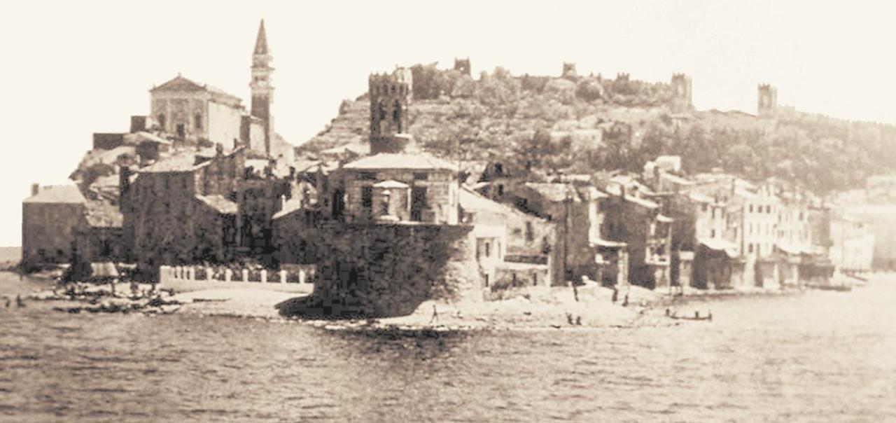 Apart Seaview Пиран Екстериор снимка